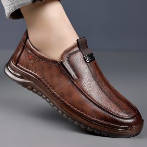 Alternative view of Breathable soft sole loafer NFER24