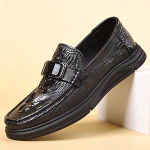 Alternative view of Genuine leather crocodile pattern slip-on casual loafer NFE586