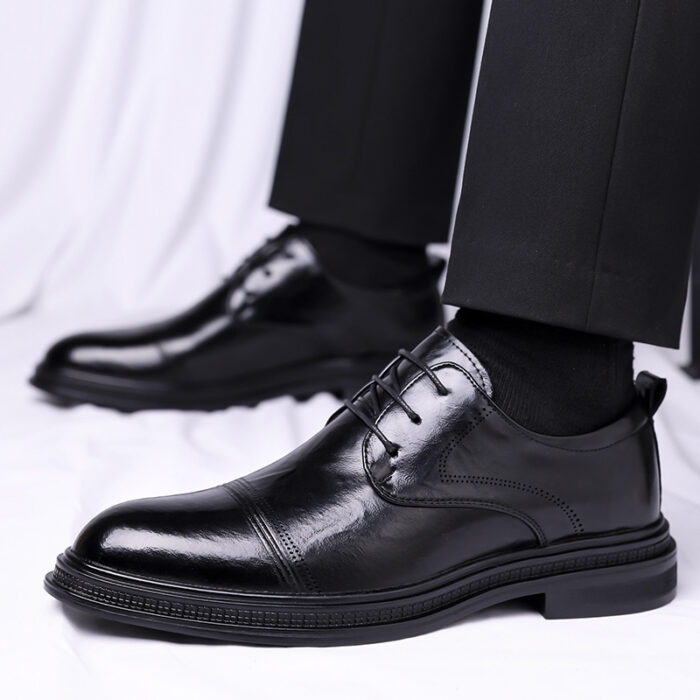 Bullock Carved Leather Breathable NFS145