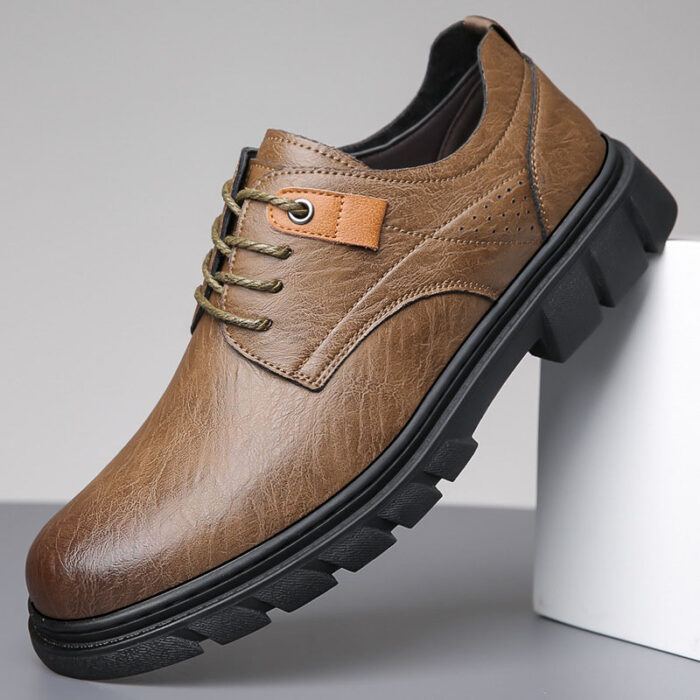 Trendy Lace-Up Round-Toe Leather NFS174