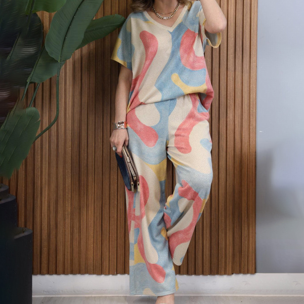 Multi-Color Printed loose Top and Wide-Leg Two-Piece SV01